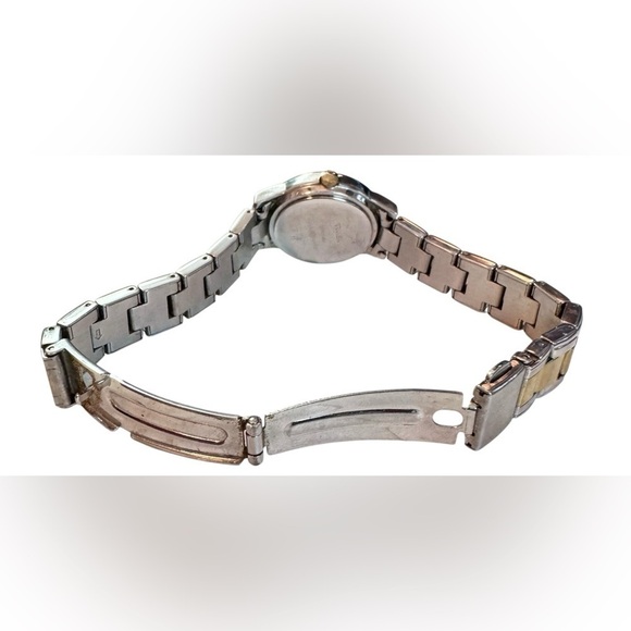 Vintage Timex Indiglo Two-Tone Quartz Watch main image 5